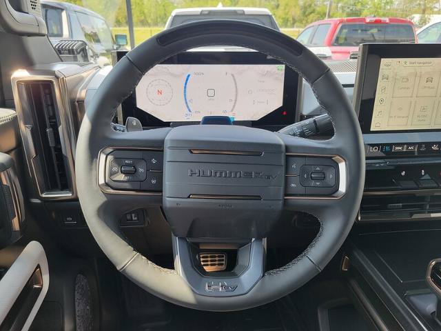 New 2025 GMC Hummer EV 2X w/ LPO, Illumination Package image 12