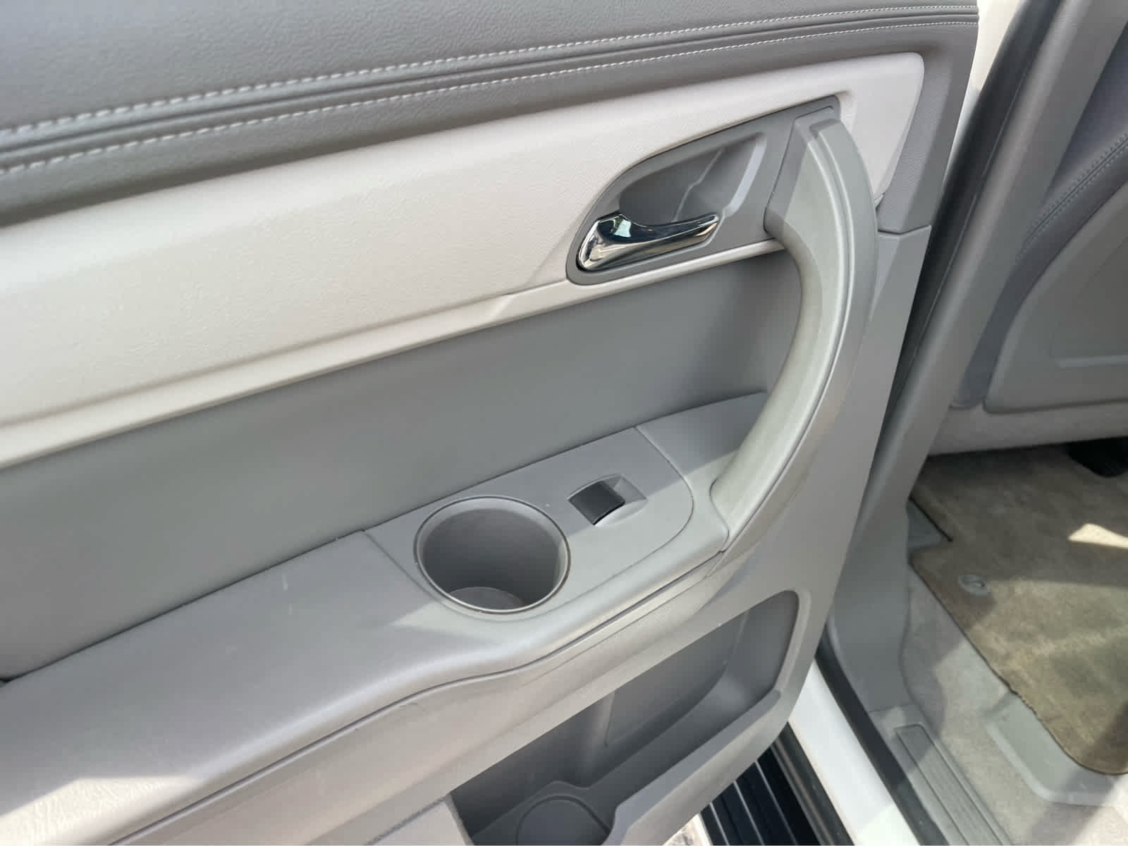 Used 2014 Chevrolet Traverse LS FWD image 20