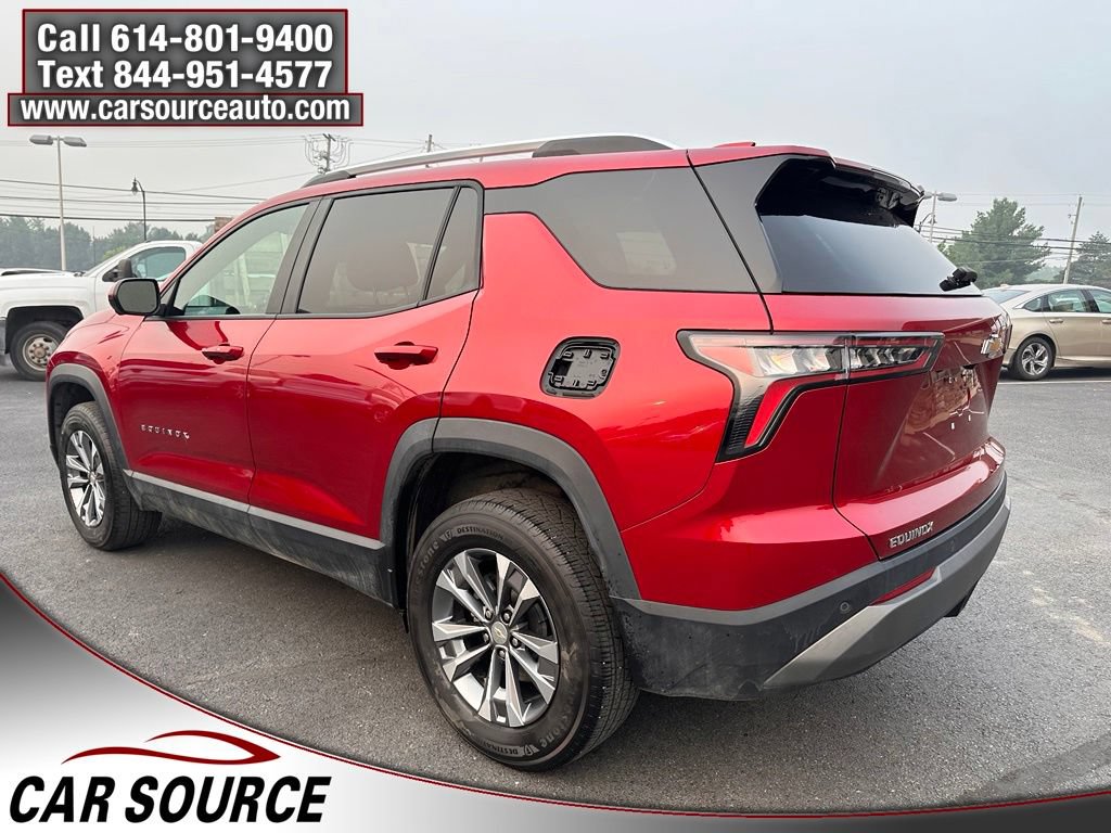 Used 2025 Chevrolet Equinox LT w/ Convenience Package II FWD image 4