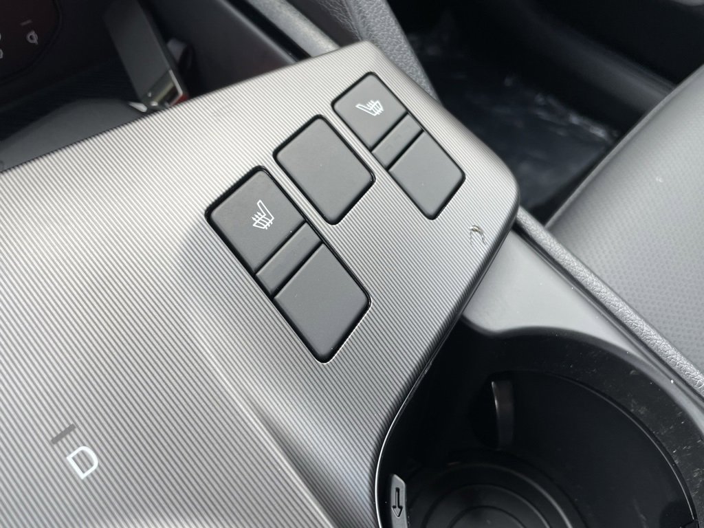 New 2026 Kia Sportage EX image 17