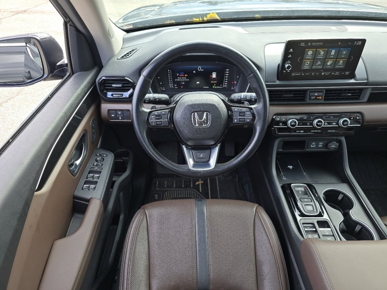 Certified 2024 Honda Pilot Elite image 28