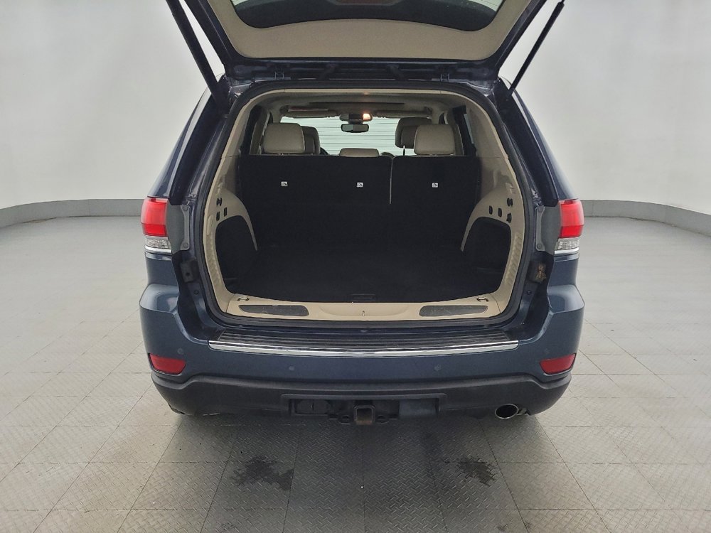 Used 2019 Jeep Grand Cherokee Limited image 29
