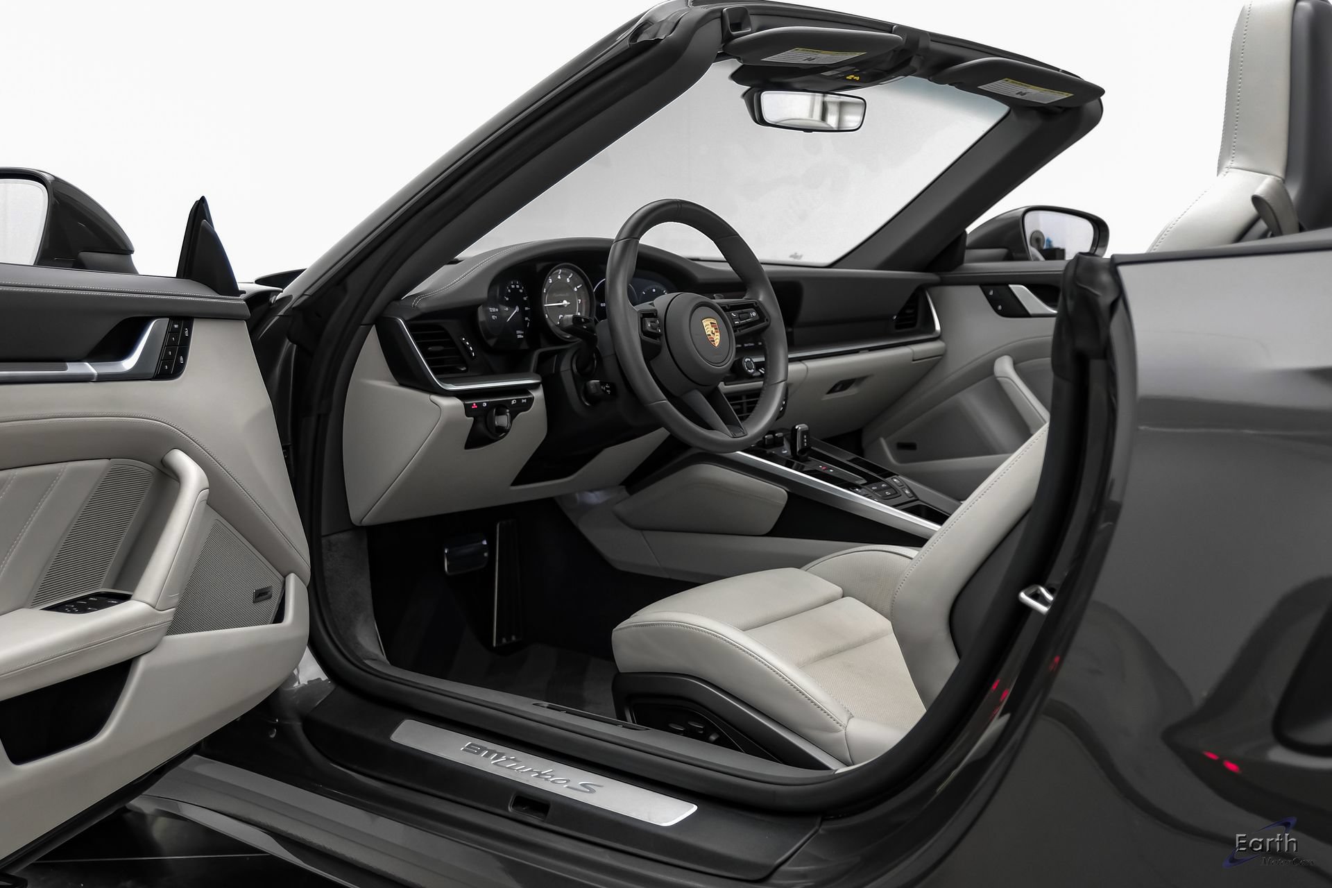 Used 2024 Porsche 911 Turbo S AWD/4WD image 44