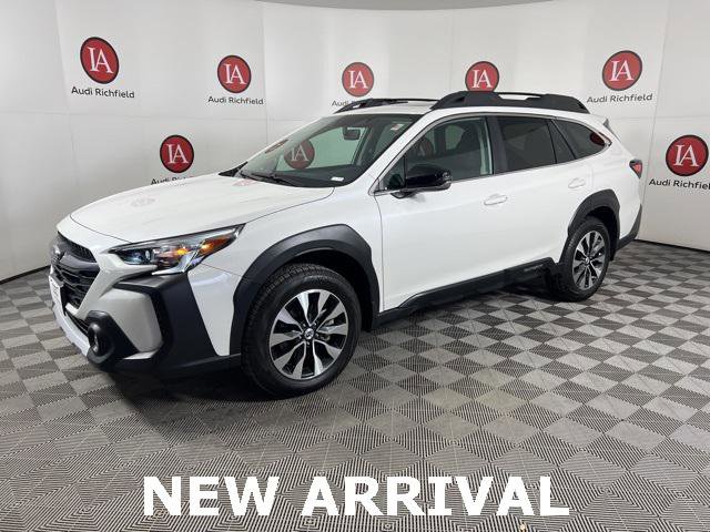 Used 2025 Subaru Outback Limited image 3