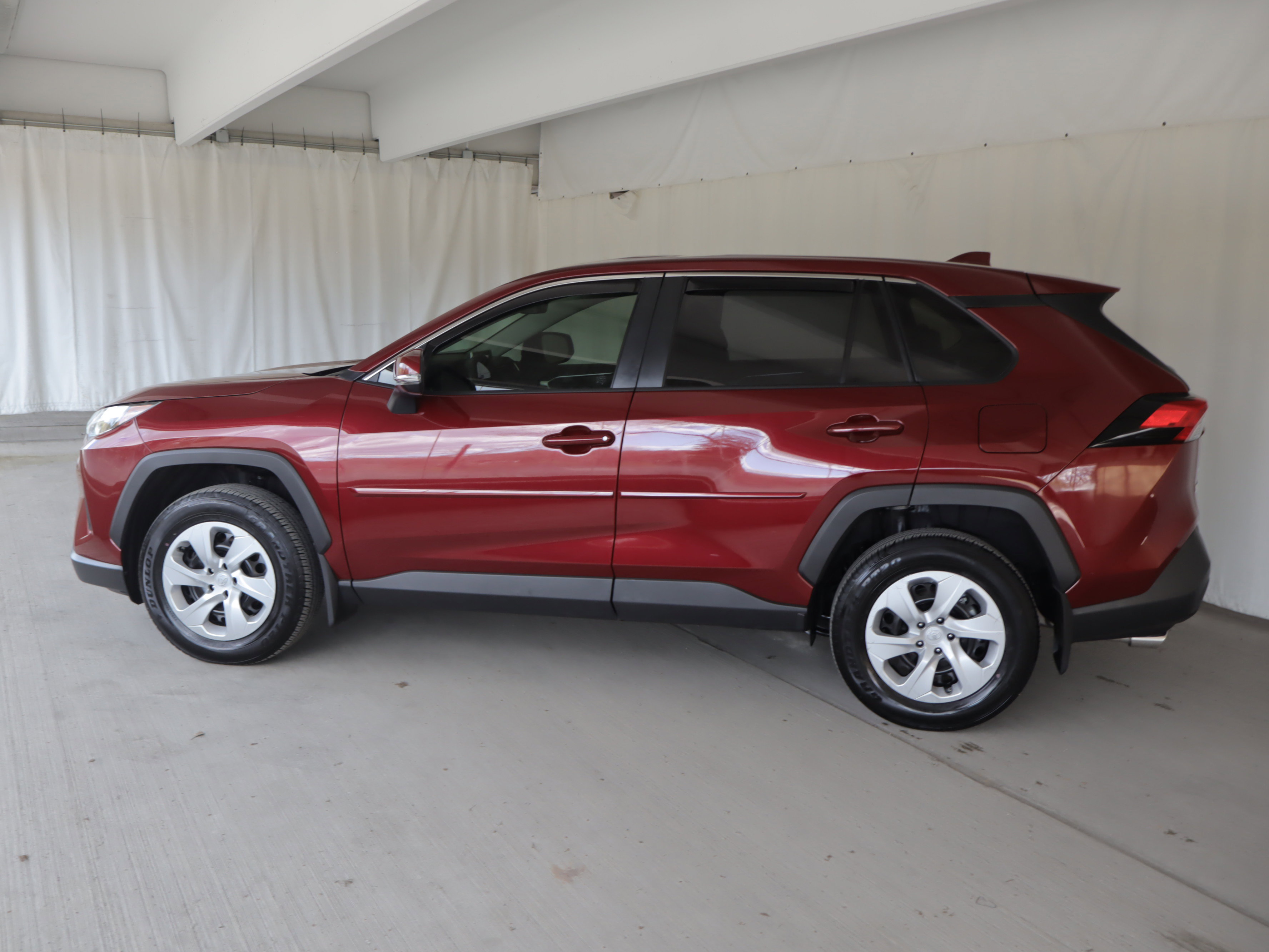 Used 2025 Toyota RAV4 LE image 22