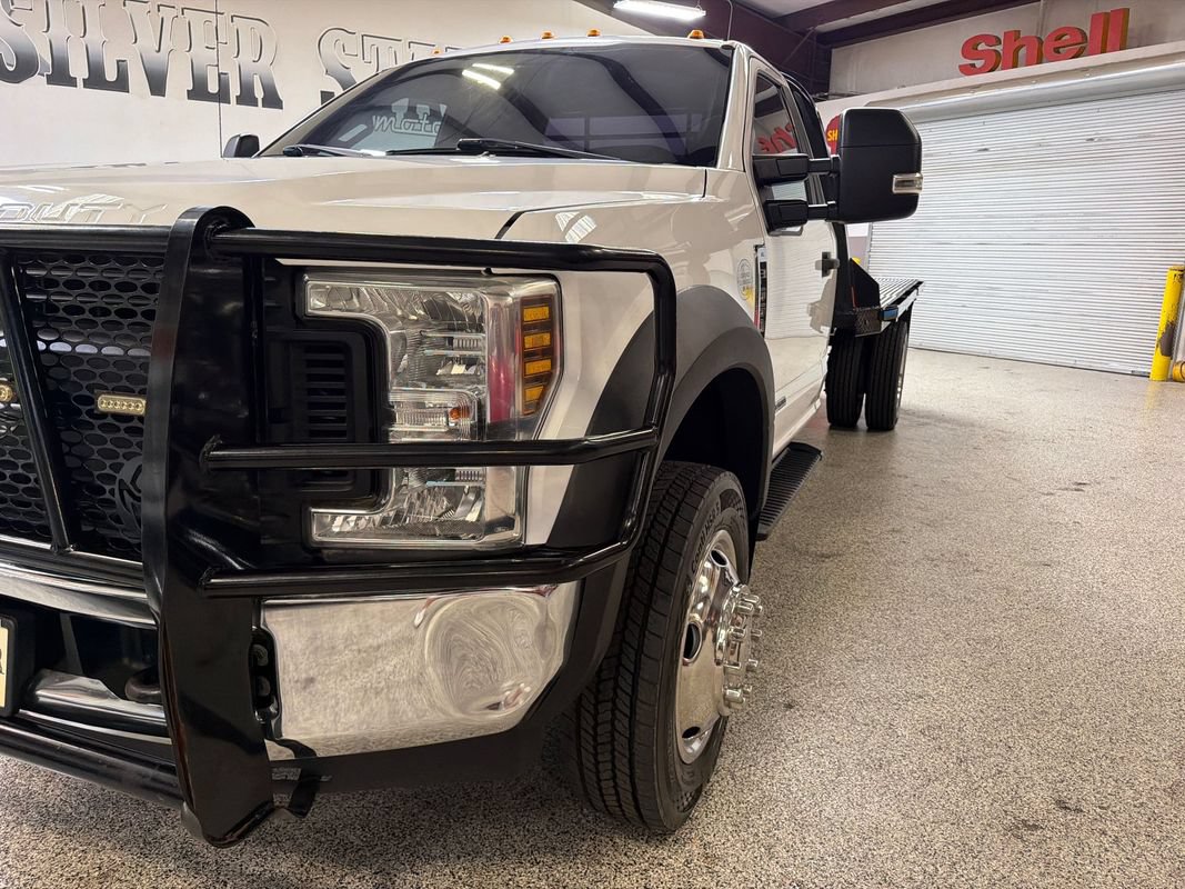 Used 2019 Ford F550 2WD Regular Cab Super Duty image 13