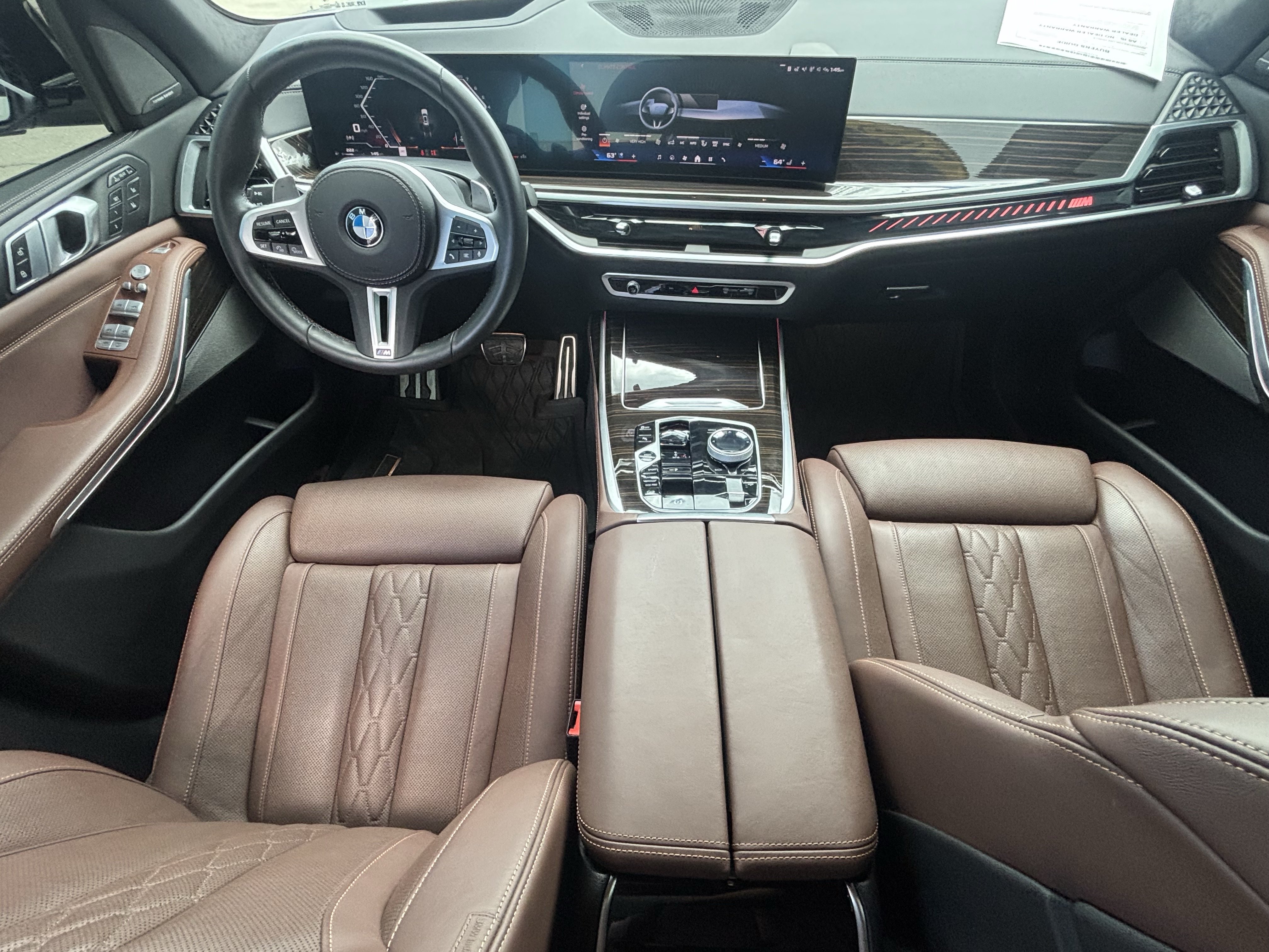 Used 2025 BMW X7 M60i AWD/4WD image 15
