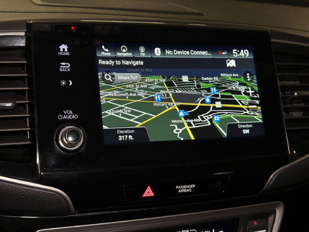 Used 2024 Honda Passport Black Edition image 29