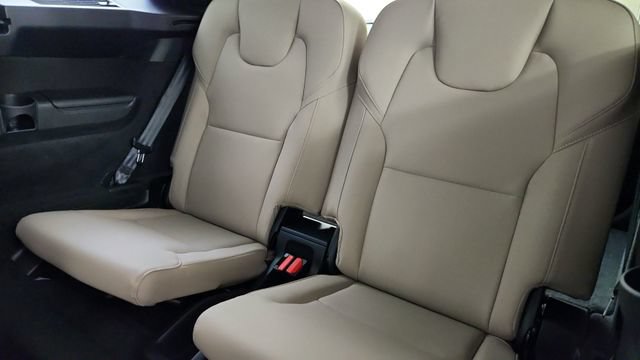 New 2026 Volvo XC90 B6 Plus w/ Protection Package Premier AWD/4WD image 33