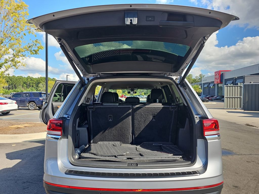 Used 2024 Volkswagen Atlas SE image 17