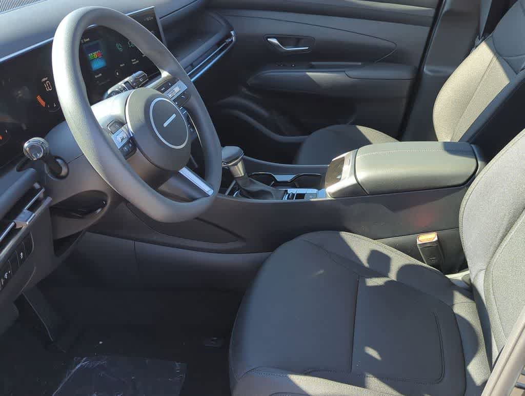 New 2026 Hyundai Tucson SE FWD image 16