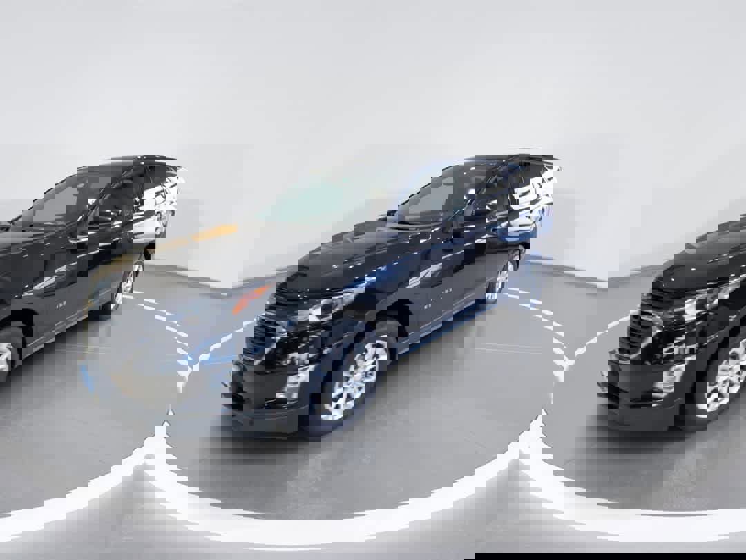 Used 2020 Chevrolet Equinox LT w/ Driver Convenience Package image 4