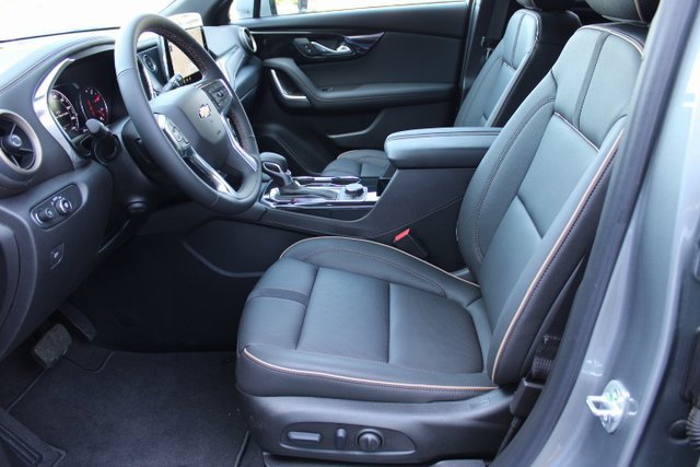 New 2025 Chevrolet Blazer Premier w/ Driver Confidence II Package image 8
