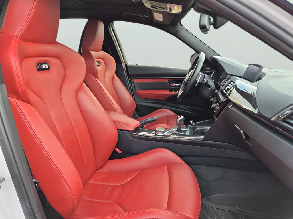 Used 2018 BMW M3 RWD image 34