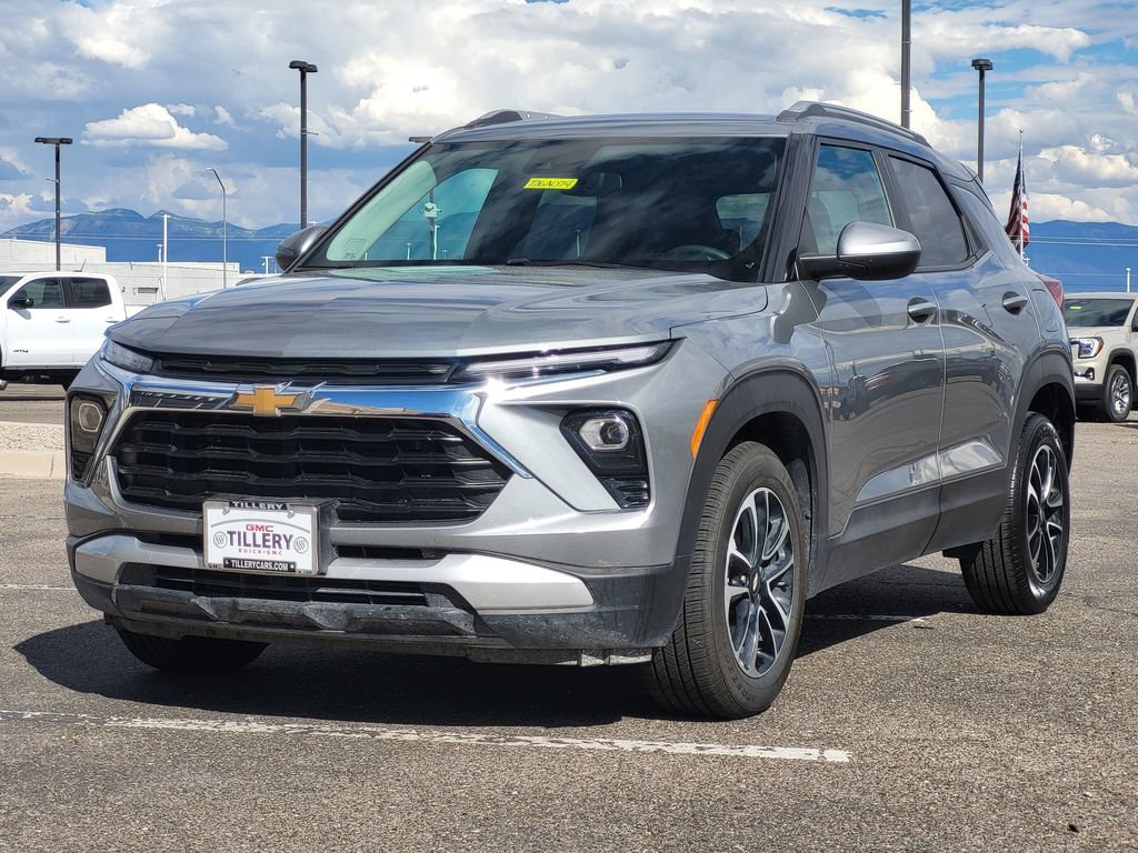 Used 2024 Chevrolet TrailBlazer LT FWD image 4