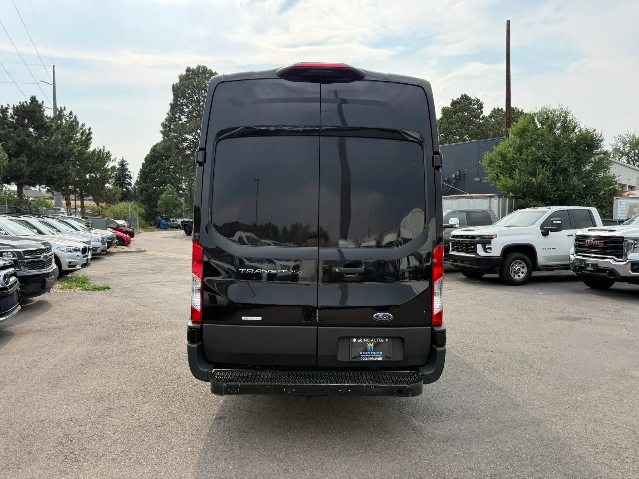 Used 2022 Ford Transit 250 148 High Roof Extended w/ Load Area Protection Package RWD image 7