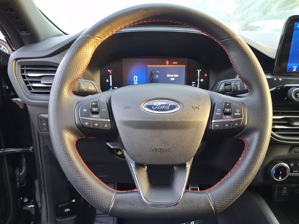 Used 2024 Ford Escape ST-Line FWD image 18