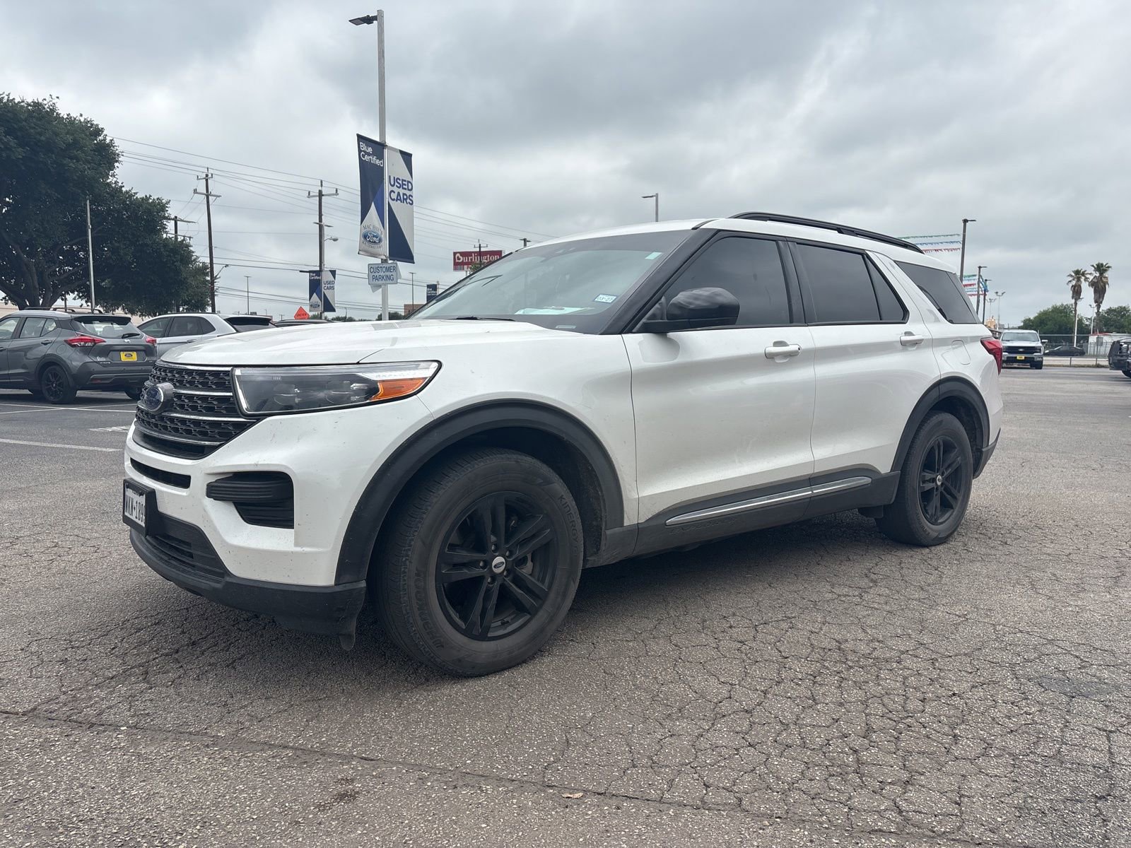 Used 2022 Ford Explorer XLT RWD image 6