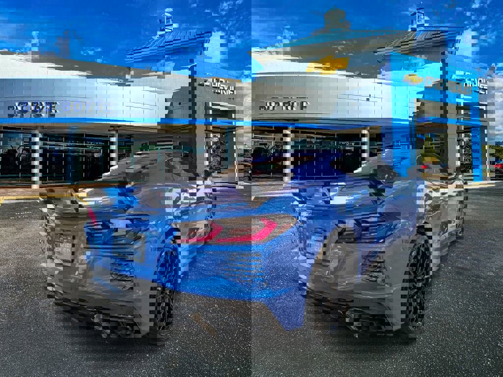 Used 2025 Chevrolet Corvette Stingray Preferred Cpe w/ 2LT image 5