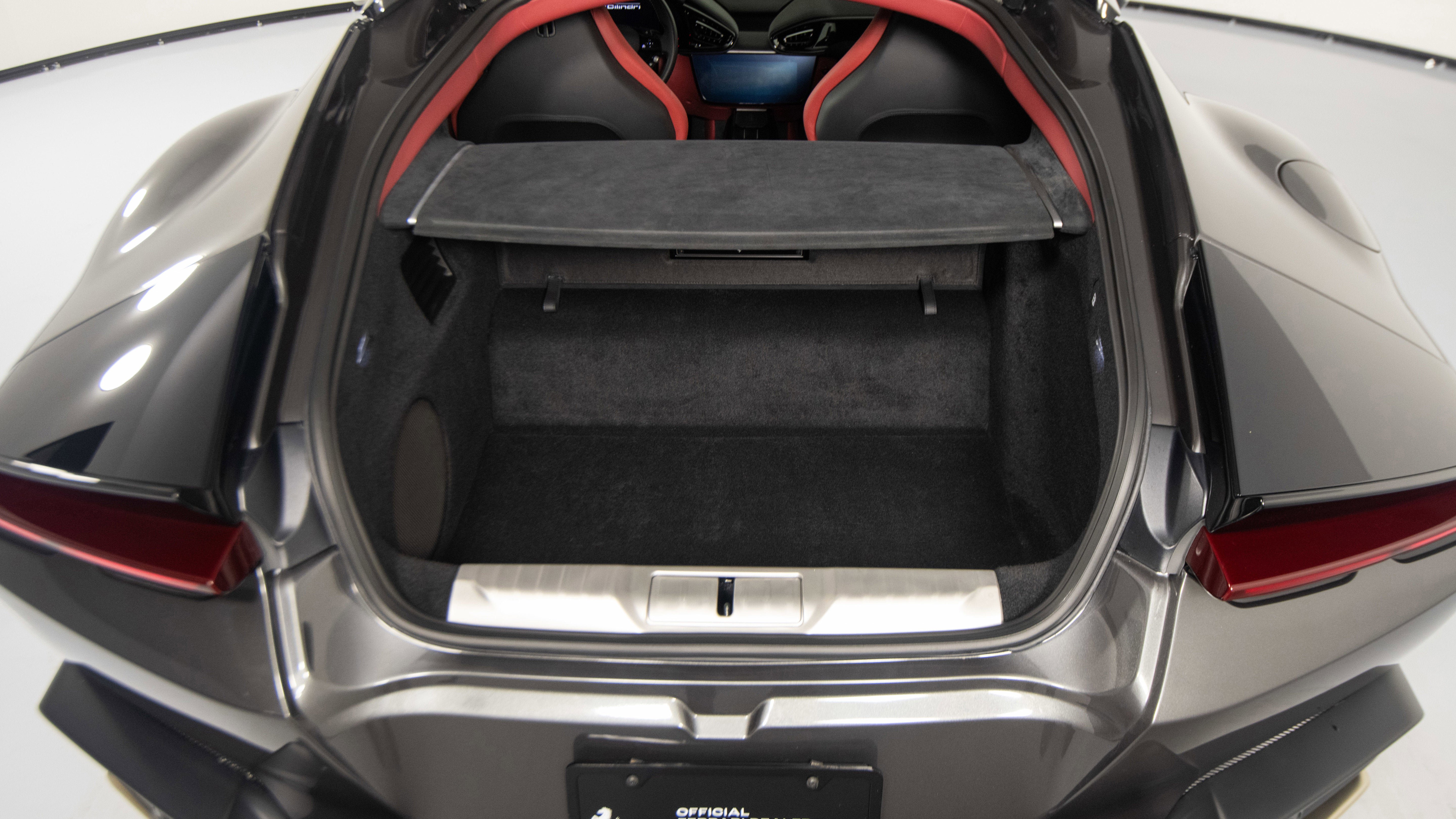 Certified 2025 Ferrari 12Cilindri RWD image 37