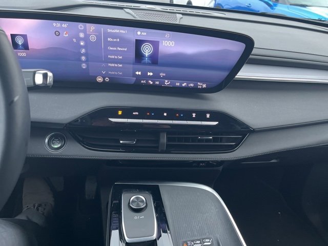 Used 2025 Buick Enclave Sport Touring image 12