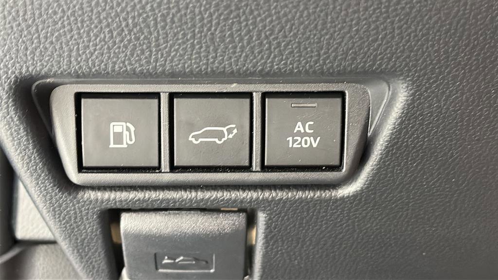 Used 2024 Toyota Prius Prime Premium w/ Advanced Technology Package FWD image 29