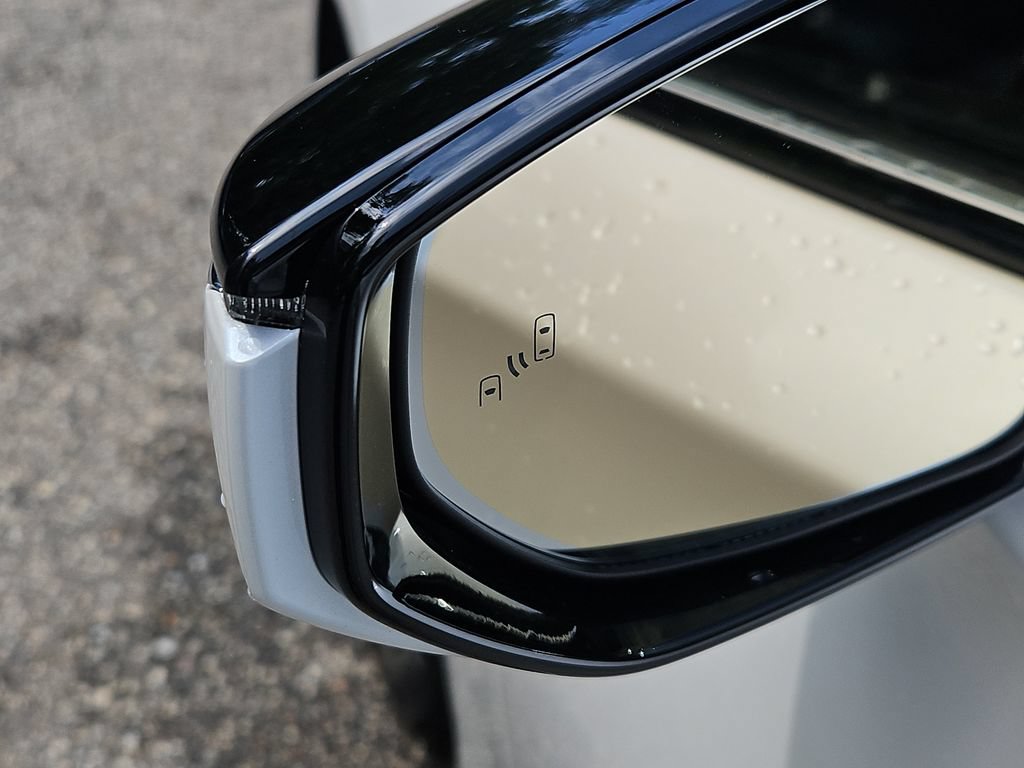 Used 2023 Lexus LS 500 AWD w/ Interior Upgrade Package image 26