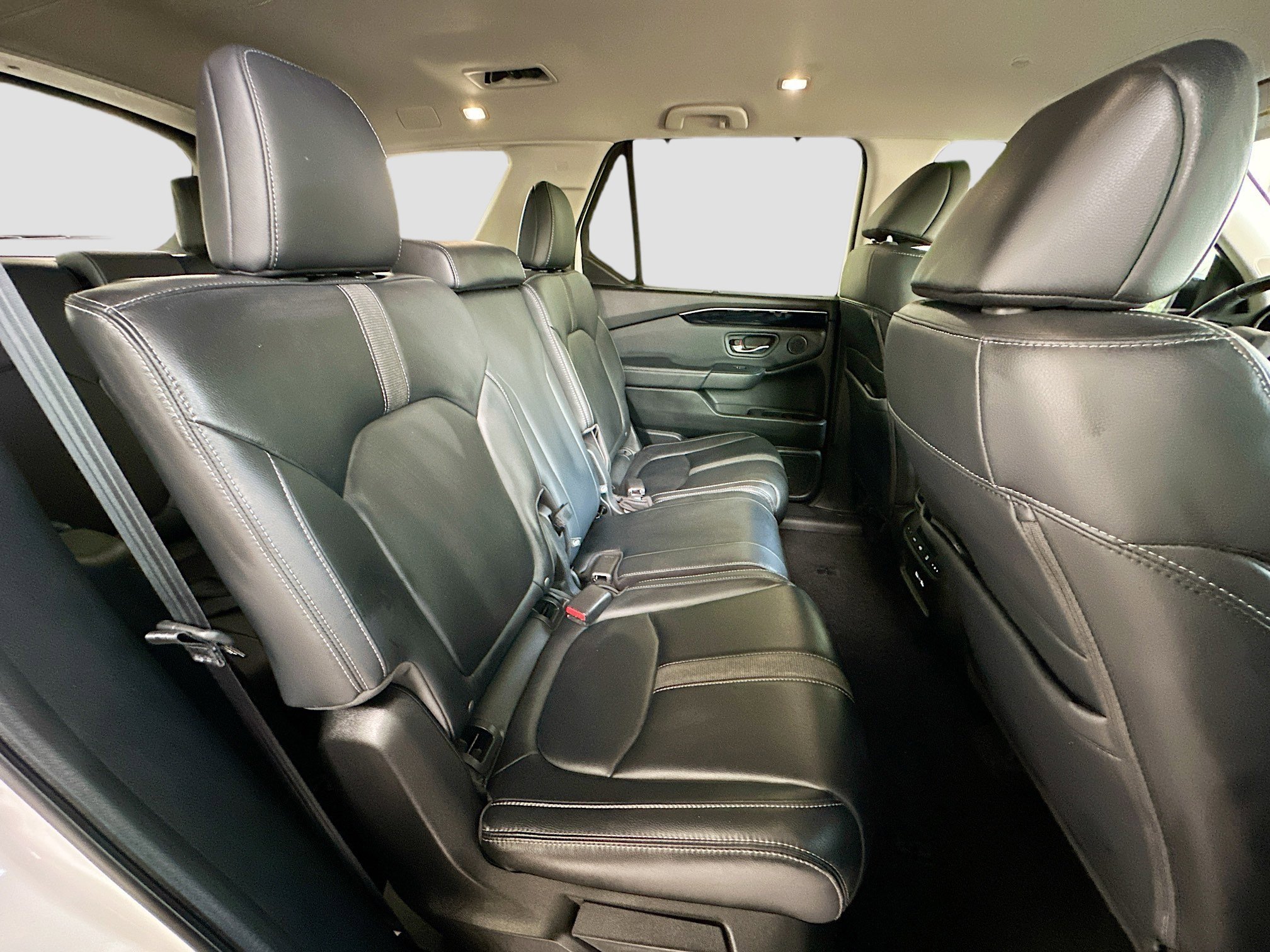 Used 2023 Honda Pilot EX-L image 27