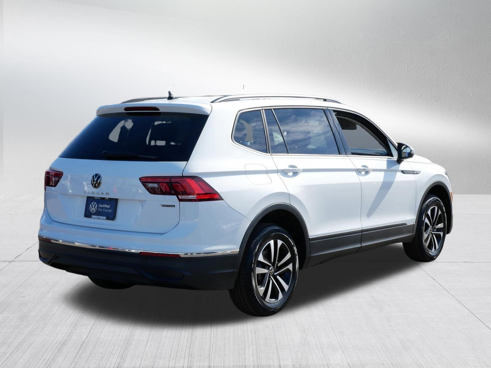 Certified 2023 Volkswagen Tiguan S AWD/4WD image 7