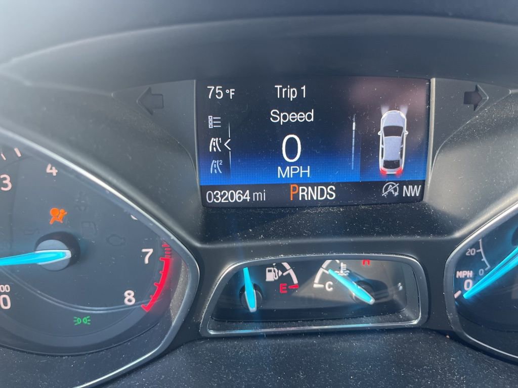 Used 2018 Ford Escape SEL FWD image 12