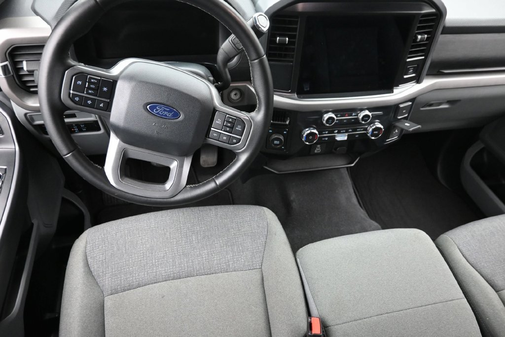 Used 2025 Ford F150 XLT w/ Equipment Group 301A Standard AWD/4WD image 14