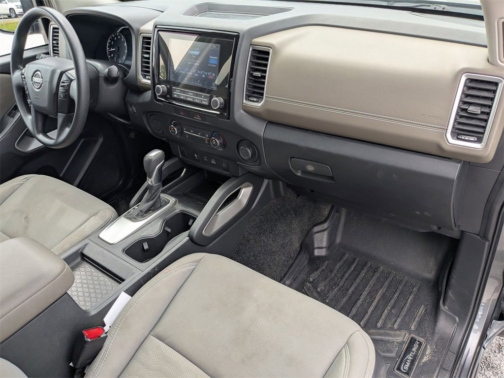 Used 2022 Nissan Frontier SV w/ Technology Package image 20
