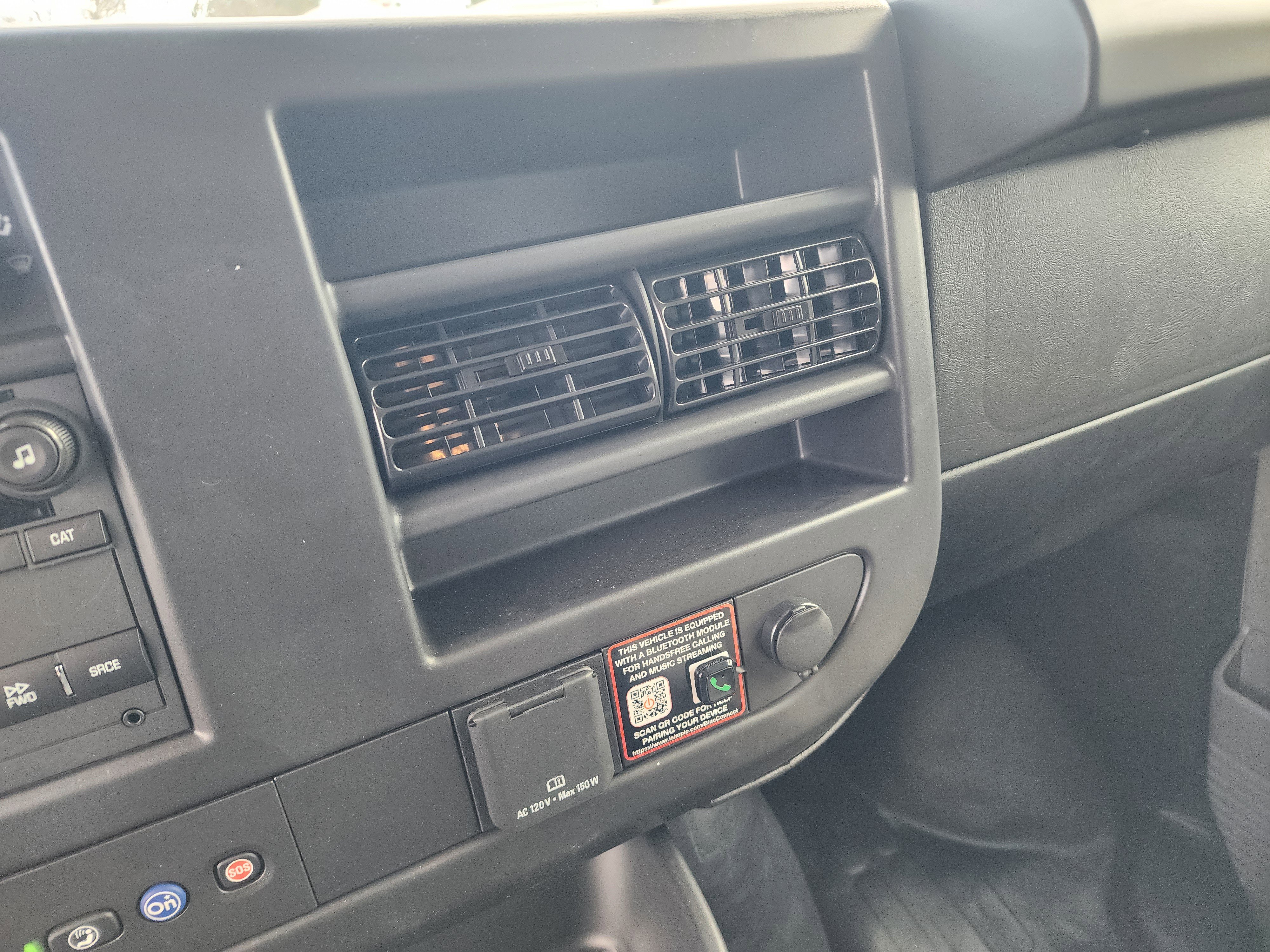 New 2025 Chevrolet Express 3500 w/ Power Convenience Package RWD image 25