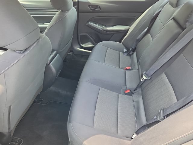 Used 2024 Nissan Altima 2.5 SV AWD/4WD image 12