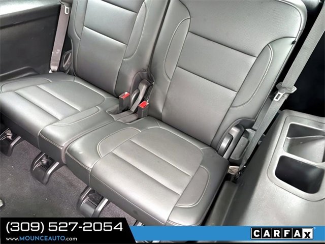 Used 2020 GMC Acadia SLT w/ Driver Alert Package II image 10