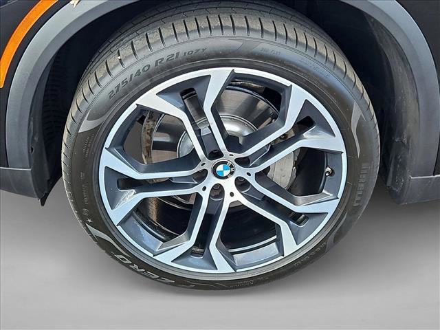 Used 2022 BMW X5 sDrive40i w/ Parking Assistance Package image 24