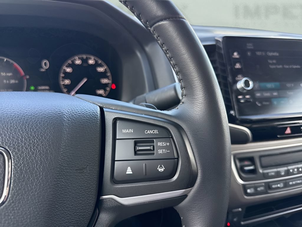 Used 2025 Honda Ridgeline RTL image 19