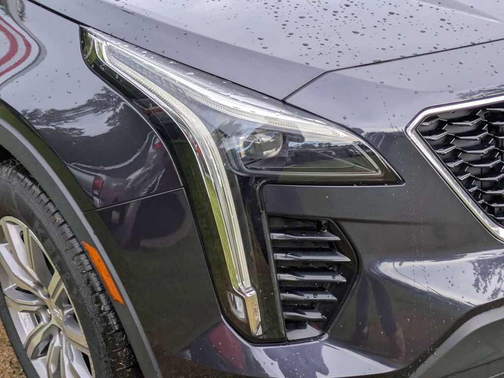 Used 2023 Cadillac XT4 Sport FWD image 10
