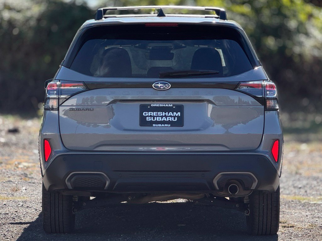 Used 2025 Subaru Forester Limited AWD/4WD image 6