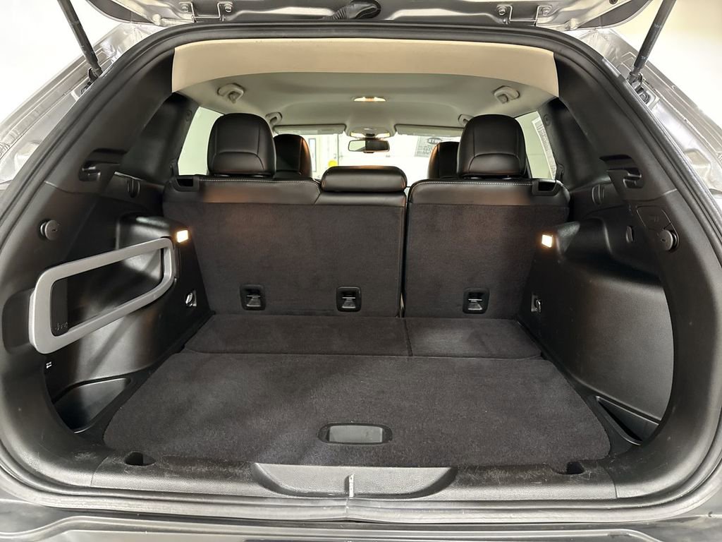 Used 2017 Jeep Cherokee Limited FWD image 23