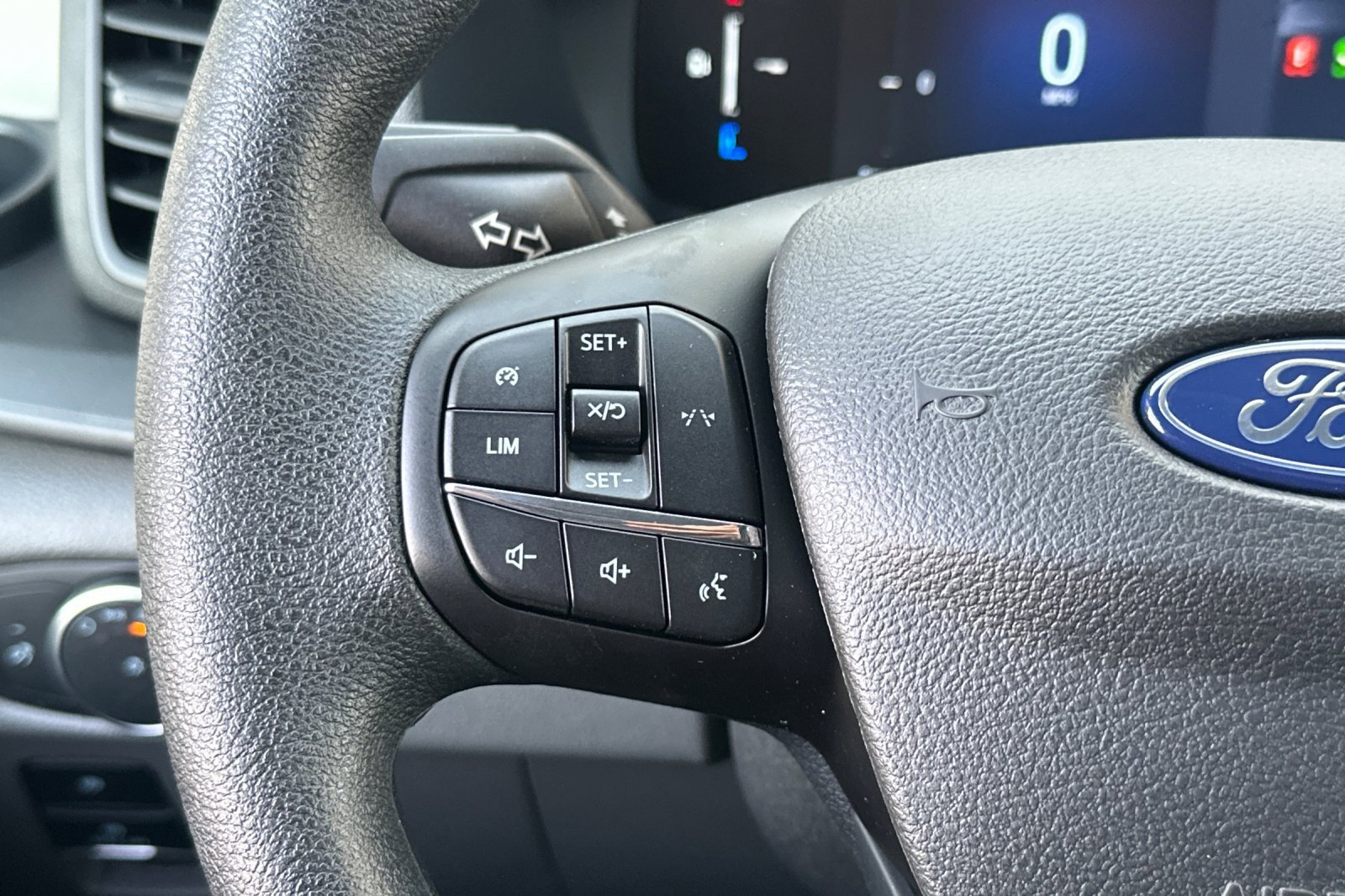 New 2026 Ford E-Transit 148 High Roof Extended image 24