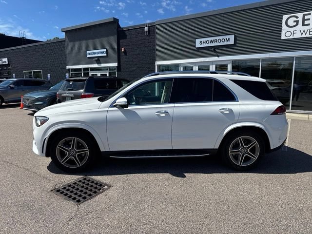 Used 2022 Mercedes-Benz GLE 350 4MATIC image 3