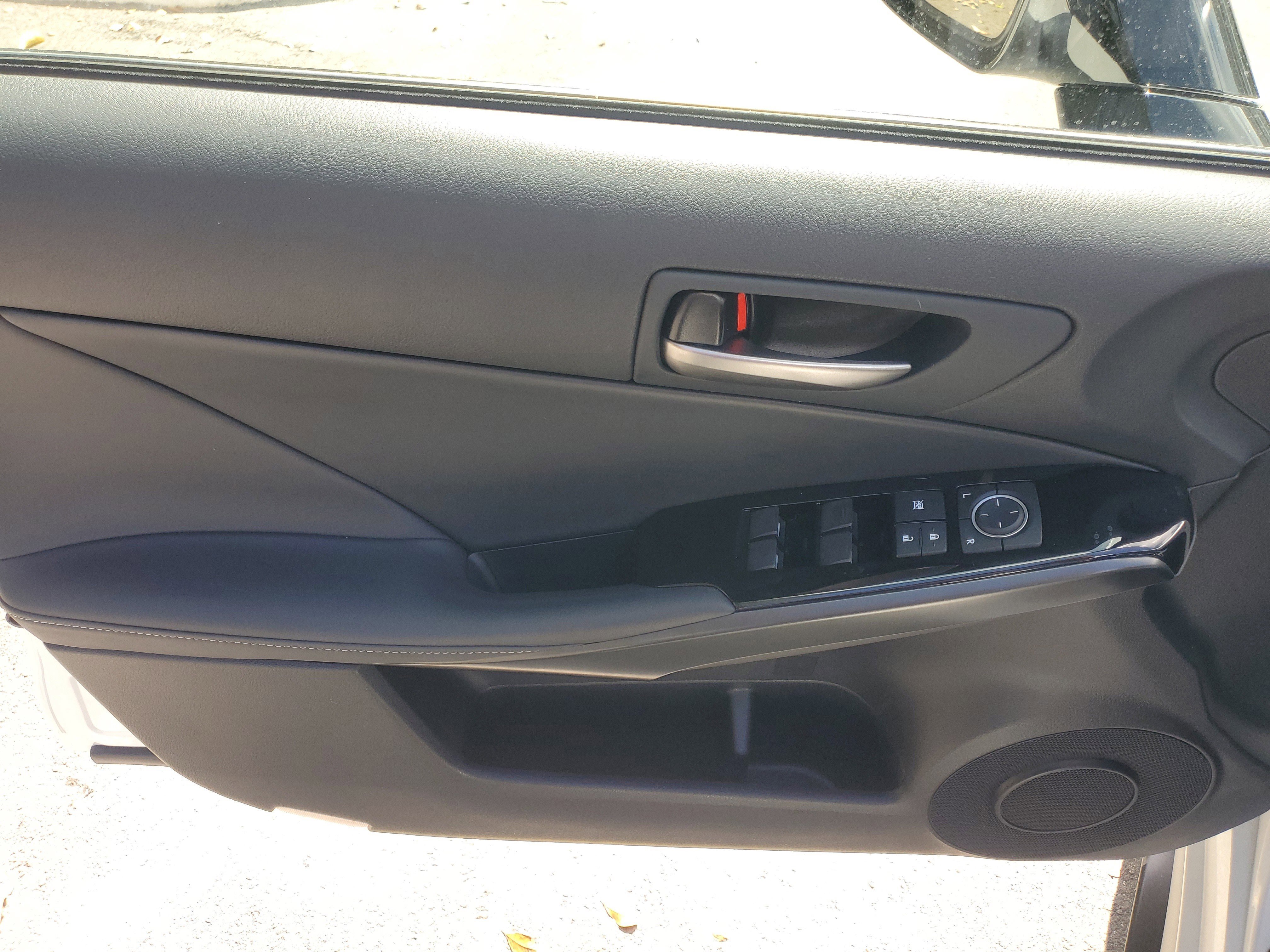 Used 2024 Lexus IS 300 w/ Comfort Package RWD image 18