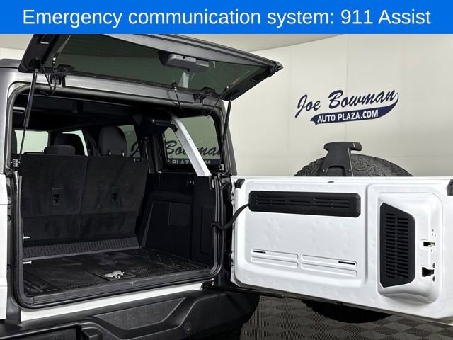 Used 2023 Ford Bronco Wildtrak image 15