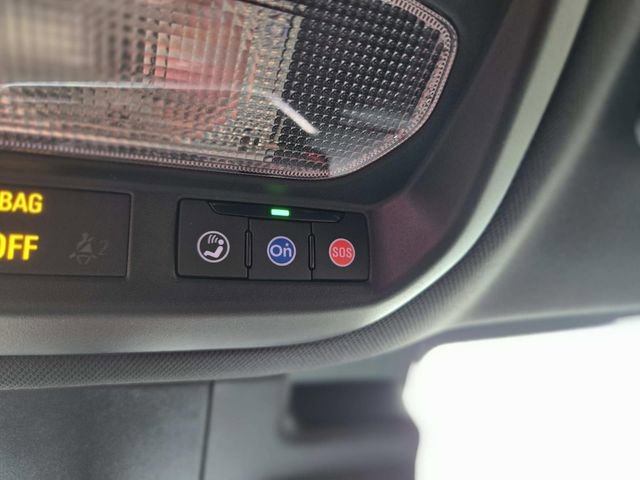 Certified 2025 Chevrolet Trax RS image 27