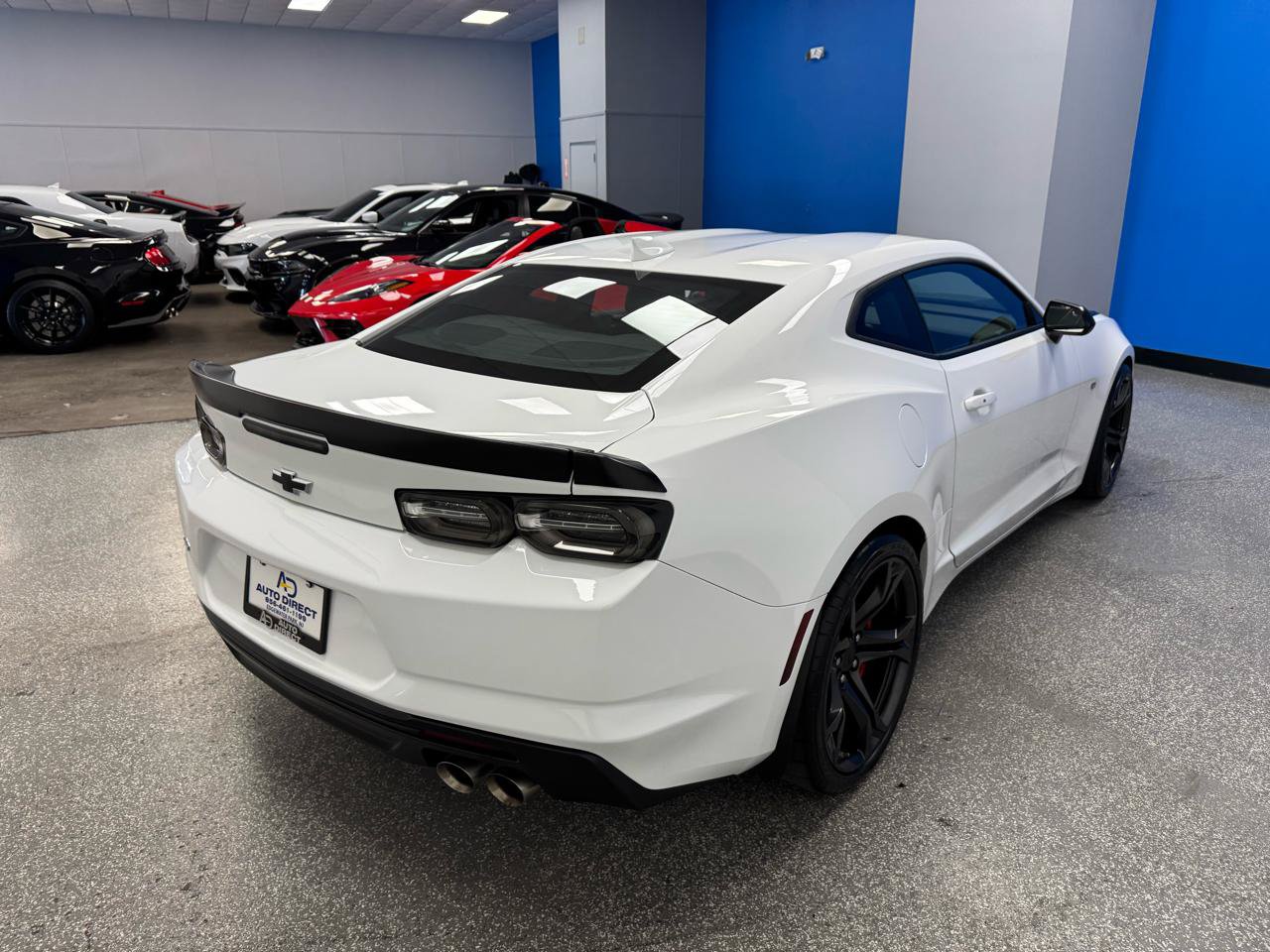 Used 2019 Chevrolet Camaro SS RWD image 7