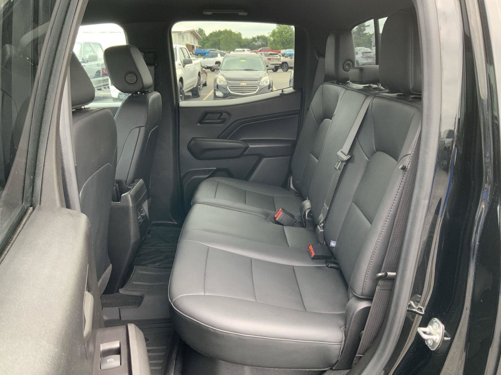 Used 2024 Chevrolet Colorado Trail Boss w/ LPO, Skid Plate Package AWD/4WD image 50