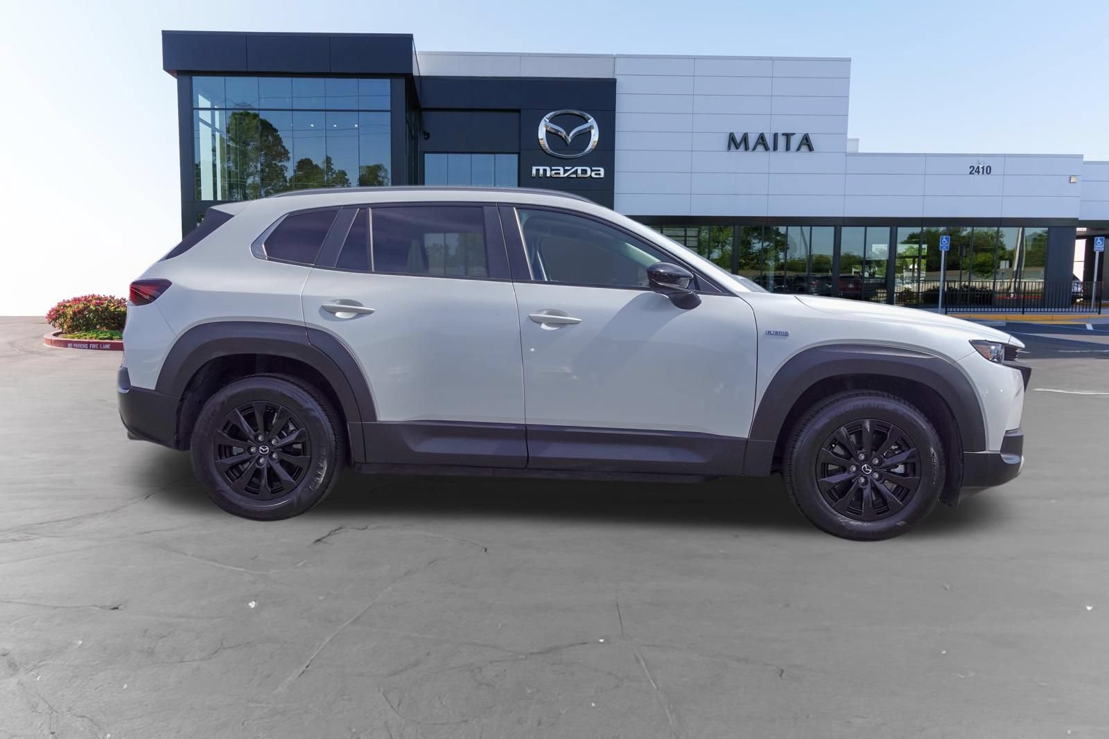 Certified 2025 MAZDA CX-50 2.5 Hybrid w/ Preferred Pkg AWD/4WD image 2