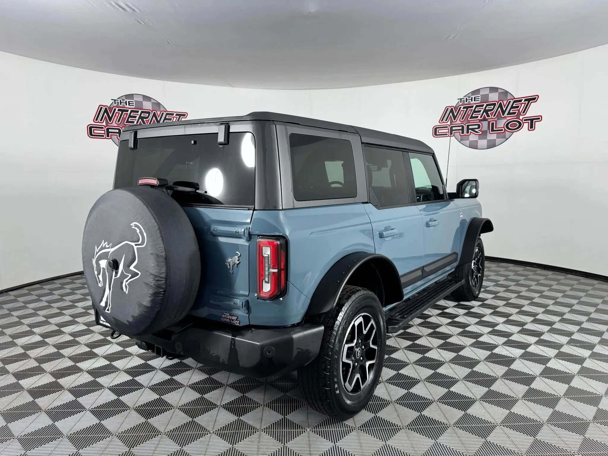 Used 2023 Ford Bronco Outer Banks image 7