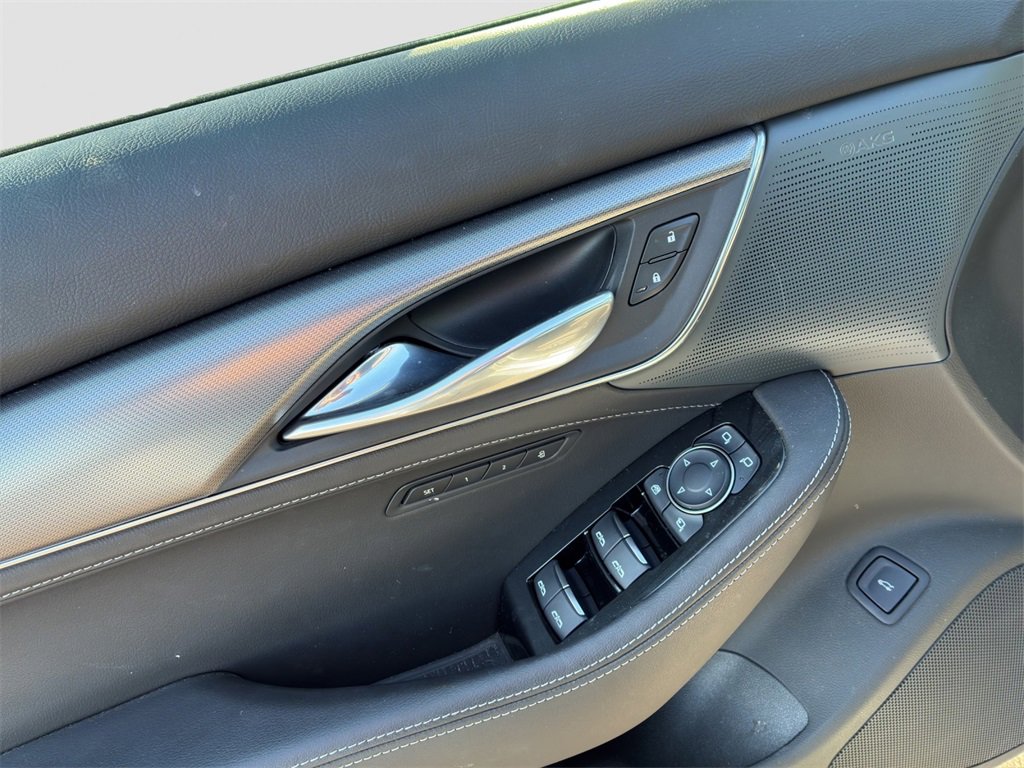 Used 2025 Cadillac CT5 Premium Luxury image 10